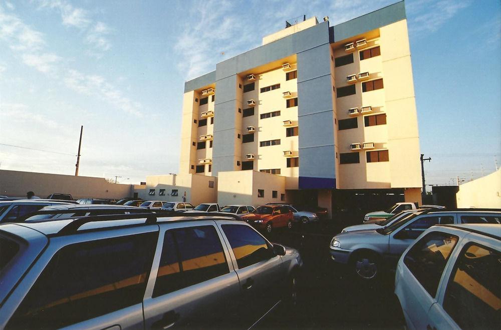 Sara Palace Hotel Uberlândia エクステリア 写真